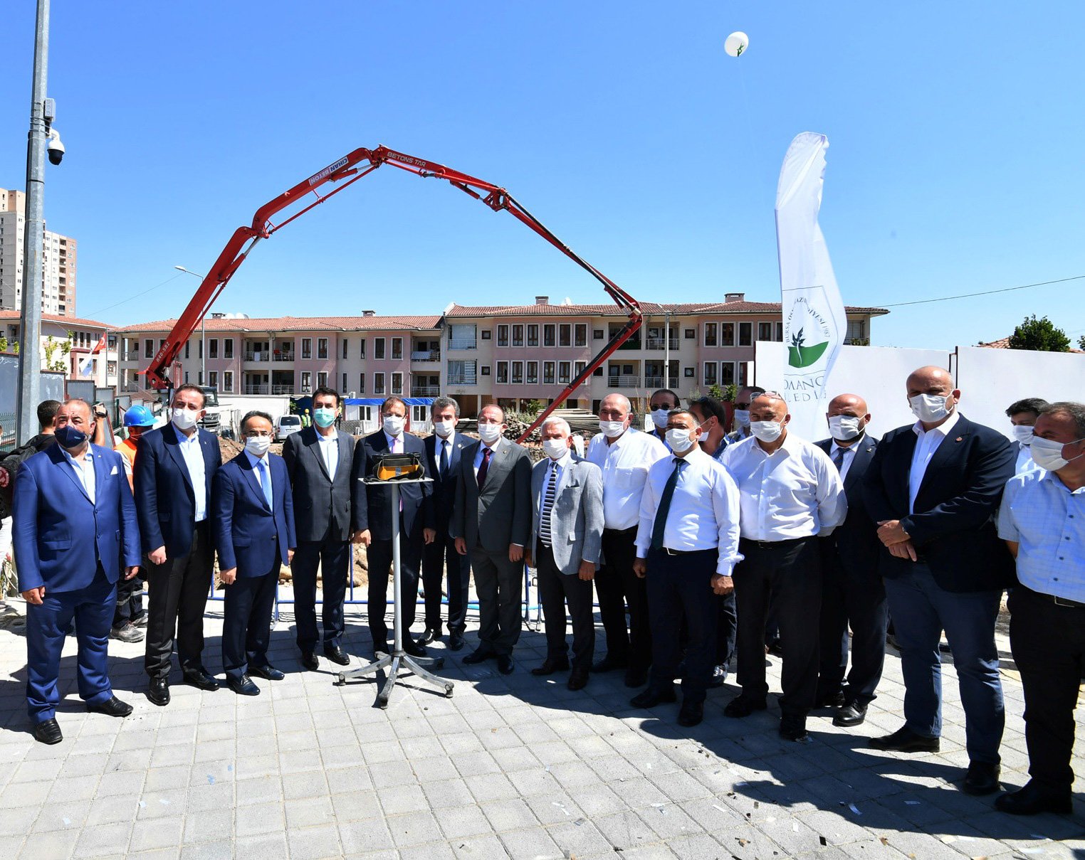 Doğanbey-Mahallesi-ndeki-Ticaret-Borsası-na-Ait-Yapılar.jpg